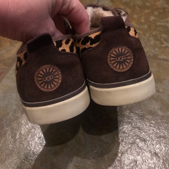 Ugg slip on sneakers - Picture 4 of 8